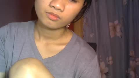 shimmering_kate online show from 02.04.25