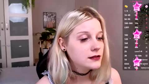 Snapshot of shinejoan chatting on 09.23.25 help me reach my first 25 thumbs up online show from 09.23.25