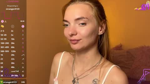 Snapshot of shinelikea_diamond chatting on 05.28.26 Alexis online show from 05.28.26