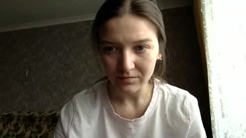 Snapshot of shining_pearl chatting on 03.10.25 Jesica online show from 03.10.25