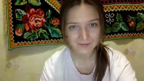 Snapshot of shining_pearl chatting on 03.10.25 Jesica online show from 03.10.25