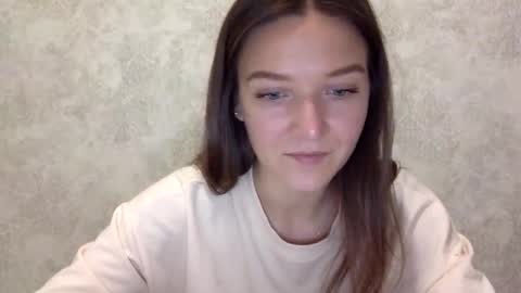 Snapshot of shining_pearl chatting on 10.07.25 Jesica online show from 10.07.25