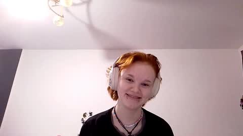 Snapshot of shinpestano chatting on 02.27.26 Emma online show from 02.27.26