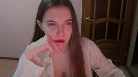 Snapshot of shiraha___rafieru chatting on 06.14.26 shiraha___rafieru online show from 06.14.26