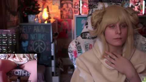 Im Lilu Rosenblum  Guys I have   ----Ill be glad to see you there online show from 01.23.25