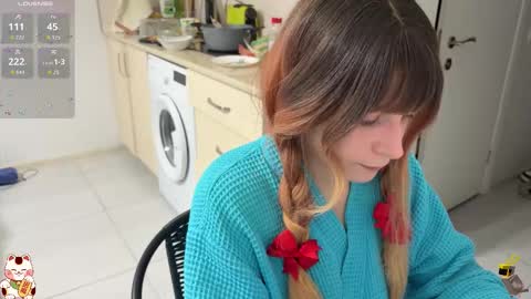 Im Lilu Rosenblum  Guys I have   ----Ill be glad to see you there online show from 12.02.25