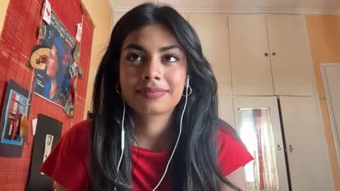 Snapshot of shirleendurrah chatting on 04.06.26 Karin online show from 04.06.26