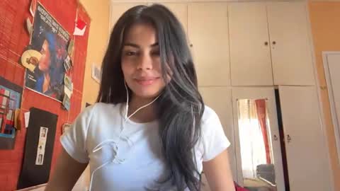 Snapshot of shirleendurrah chatting on 04.24.26 Karin online show from 04.24.26