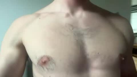 Snapshot of shirtlesshunk15 chatting on 07.10.26 shirtlesshunk15 online show from 07.10.26