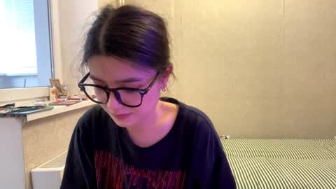 Marie online show from 05.21.26
