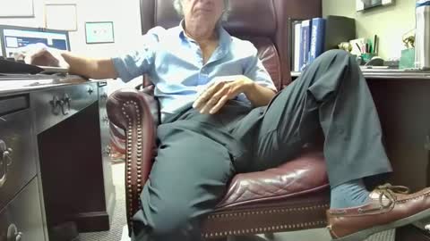 nikolas send dm for an appointment online show from 09.11.25