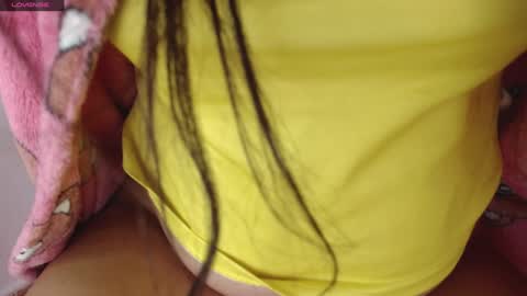 Snapshot of shopiagarcia_ chatting on 02.09.25 lamai online show from 02.09.25