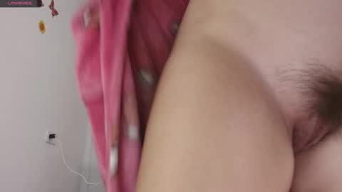 Snapshot of shopiagarcia_ chatting on 03.09.25 lamai online show from 03.09.25