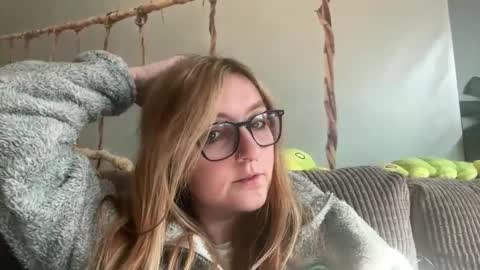 short sweetpea online show from 03.02.25