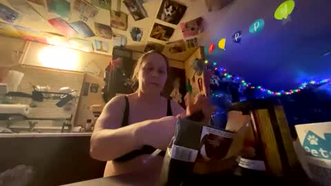 shorty920505 online show from 12.16.25