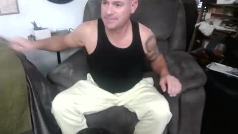 Red4040 online show from 11.27.25