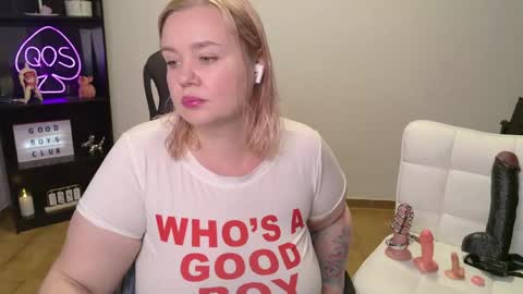 Mimi   online show from 05.25.26