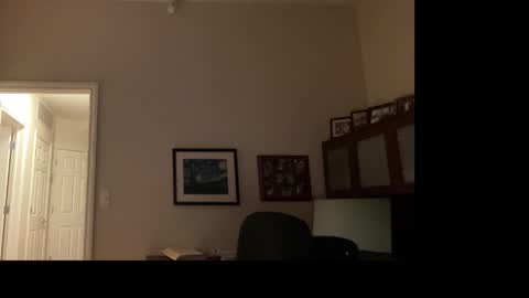 Chicago Guy online show from 04.10.26