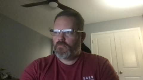 Snapshot of shughes740 chatting on 10.24.25 shughes740 online show from 10.24.25