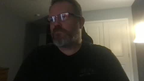 Snapshot of shughes740 chatting on 11.08.25 shughes740 online show from 11.08.25