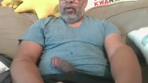 Snapshot of shy333 chatting on 06.17.26 SHY333 online show from 06.17.26