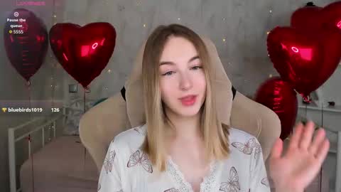 Polly online show from 02.10.26