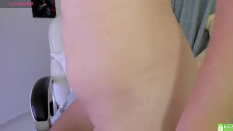 Snapshot of shy_angel4 chatting on 02.07.25 Nahomy online show from 02.07.25