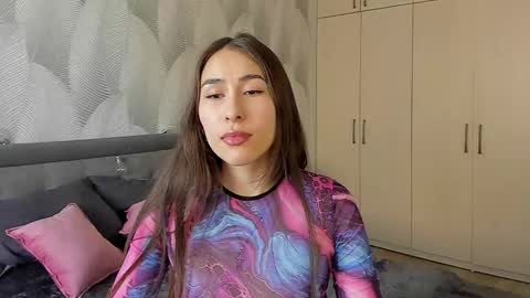 Mika online show from 03.12.25