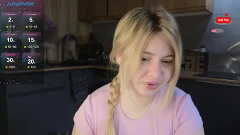Molly online show from 05.03.26