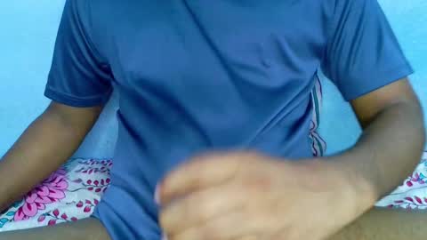 Snapshot of shy_eyes_ chatting on 12.22.24 shyeyes online show from 12.22.24