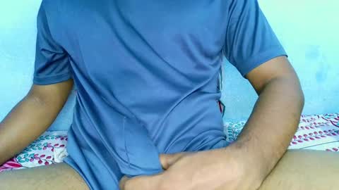 Snapshot of shy_eyes_ chatting on 01.25.25 shyeyes online show from 01.25.25