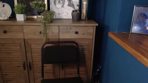 Snapshot of shy_lil chatting on 09.15.25 shy_lil online show from 09.15.25