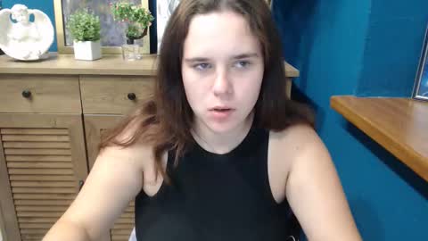 Snapshot of shy_lil chatting on 09.20.25 shy_lil online show from 09.20.25