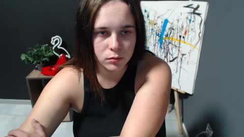 Snapshot of shy_lil chatting on 09.29.25 shy_lil online show from 09.29.25