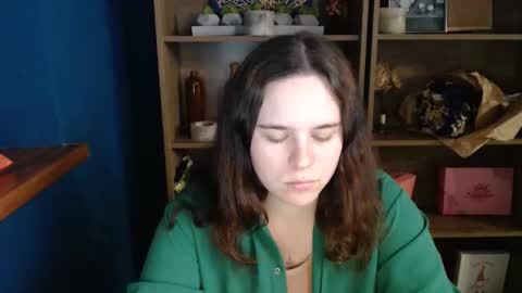 Snapshot of shy_lil chatting on 10.23.25 shy_lil online show from 10.23.25