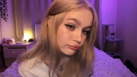 Megan 3 online show from 09.21.25