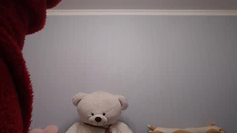 Snapshot of shy_moony chatting on 01.19.26 just Alex online show from 01.19.26