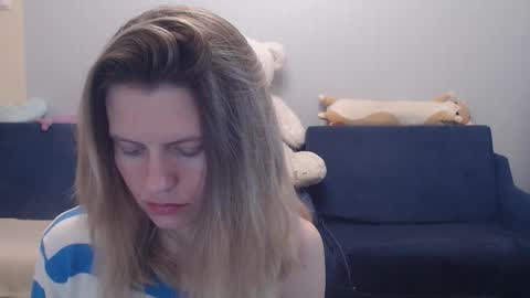 Snapshot of shy_moony chatting on 02.28.26 just Alex online show from 02.28.26