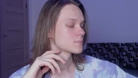 Mark online show from 11.04.25