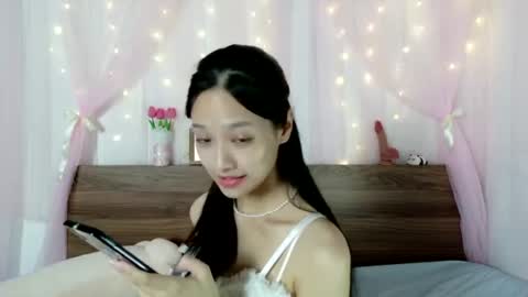 shy_pink_doll online show from 07.21.26