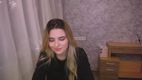 shy_sabrina_ online show from 12.16.24