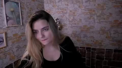 shy_sabrina_ online show from 12.18.24