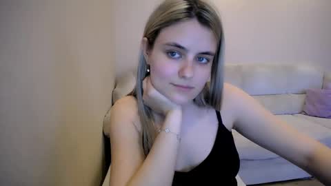 shy_sabrina_ online show from 04.27.26