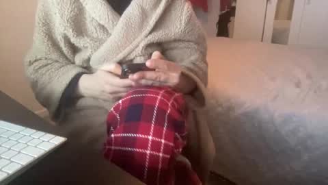 shyboy0533 online show from 10.31.25