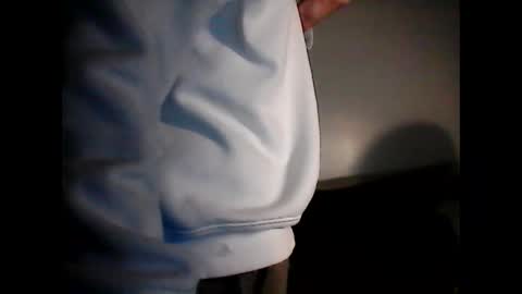 shyboyhugecum2020 online show from 01.19.25