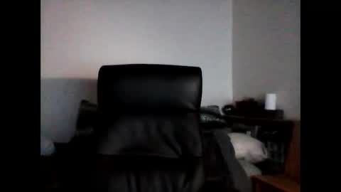 shyboyhugecum2020 online show from 01.24.25