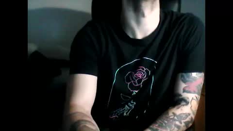 shyboyhugecum2020 online show from 02.19.25