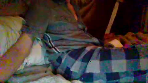 Snapshot of shyboyjohnnie chatting on 02.21.25 shyboyjohnnie online show from 02.21.25