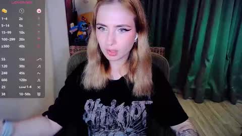 Effie online show from 12.22.25