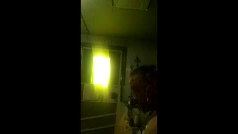 shylomm88 online show from 05.17.26